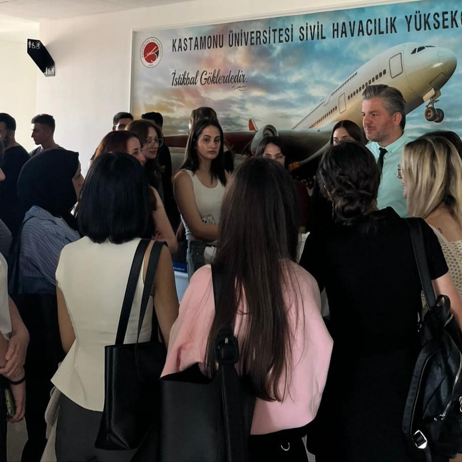 Birinci Sınıf Öğrencilerimize Hoş geldin Kokteyli Düzenlendi.