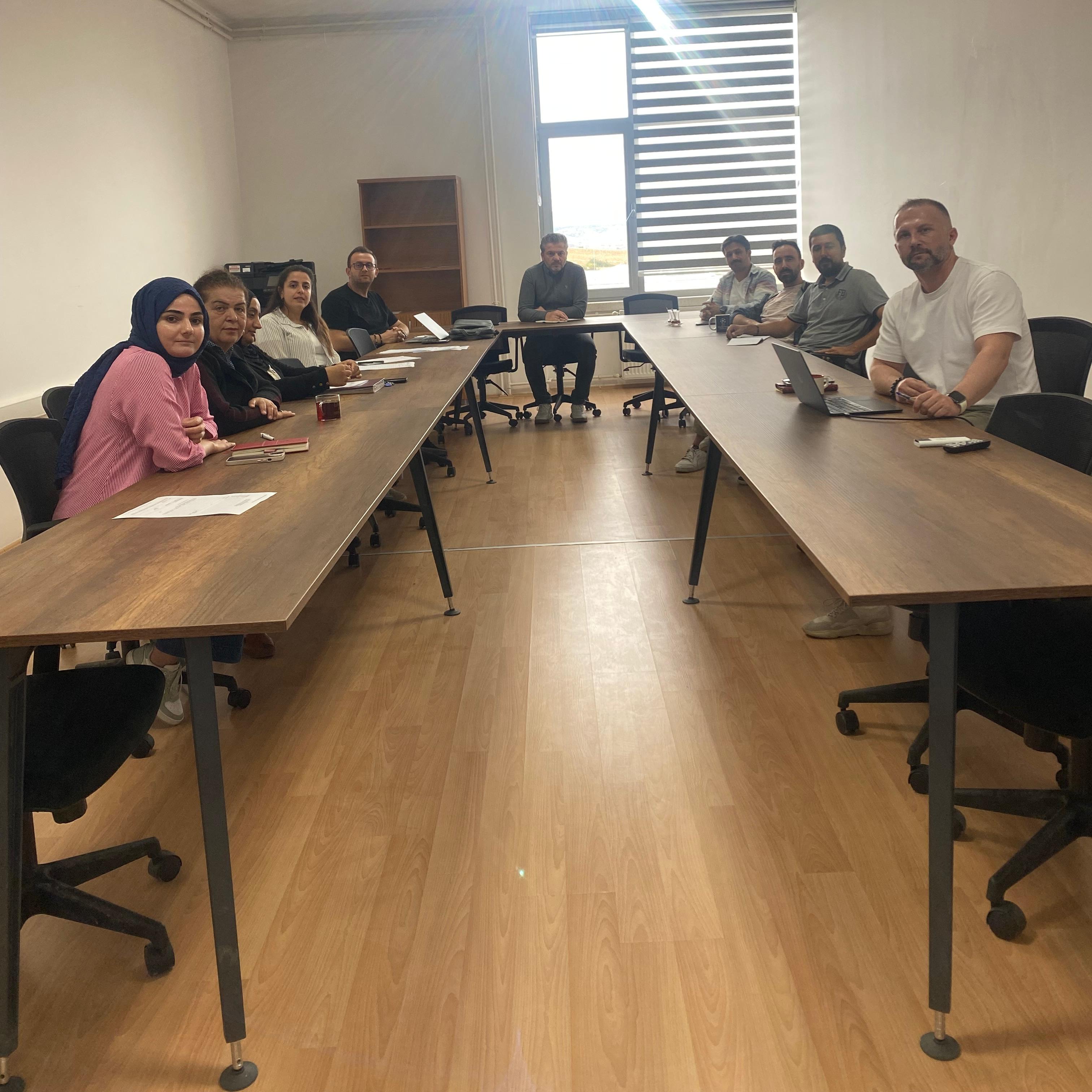 Sivil Havacılık Yüksekokulunda İç Kontrol ve Risk Çalışma Toplantısı Gerçekleştirildi